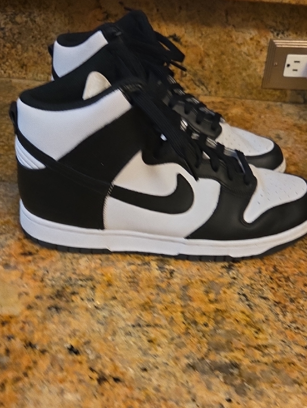 Nike Men’s Black and White High-Top Sneakers